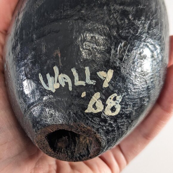 Hand carved wooden face bead signed Wally 68, vintage Folk Art - Picture 5 of 9